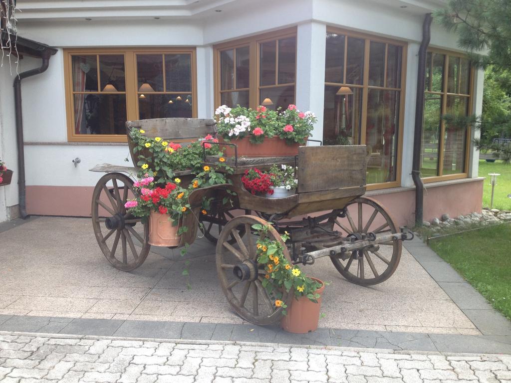 Pension Hanslhof คาพรูน ภายนอก รูปภาพ